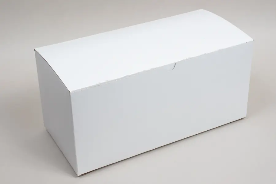 15X7X7 WHITE GIFT BOX