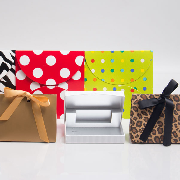 Gift Card Boxes & Folders
