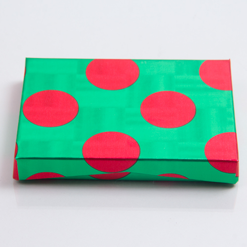 4-5/8 x 3-3/8 x 5/8 GREEN RED DOTS GIFT CARD BOX WITH PLATFORM INSERT