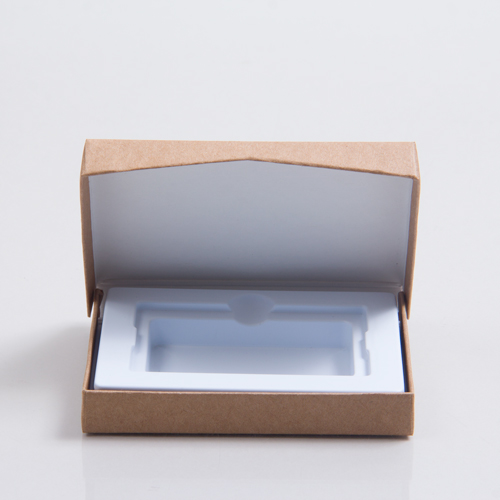 4-5/8 x 3-3/8 x 5/8 KRAFTY CHRISTMAS GIFT CARD BOX WITH PLATFORM INSERT