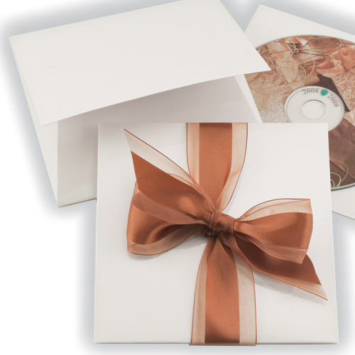 5.25 x 5.25 SOPHIE WHITE GIFT CARD FOLDERS