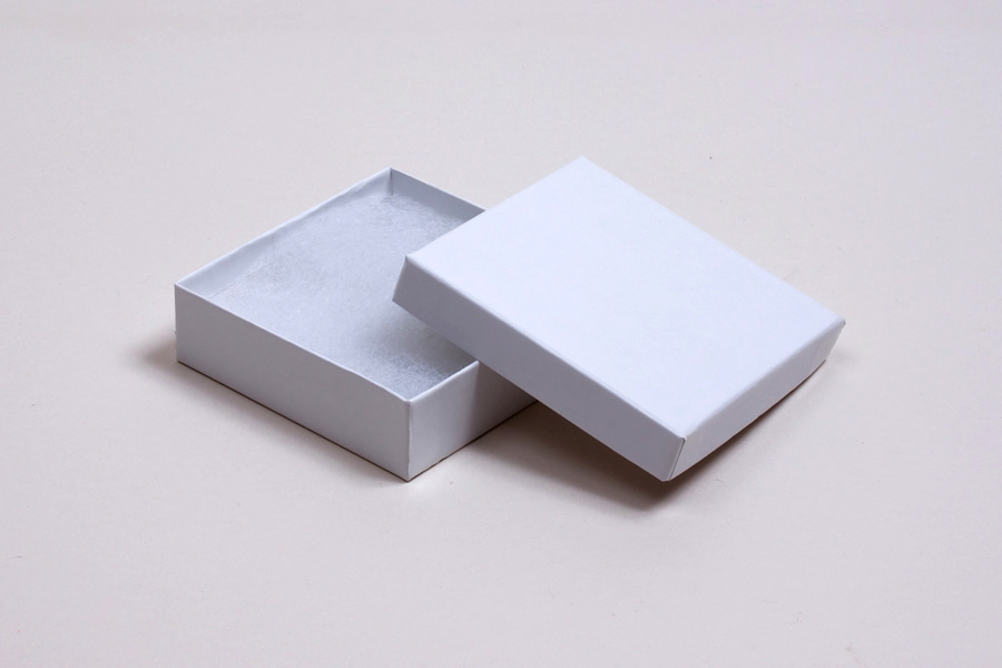 33 White Gloss Cotton Filled Jewelry Boxes