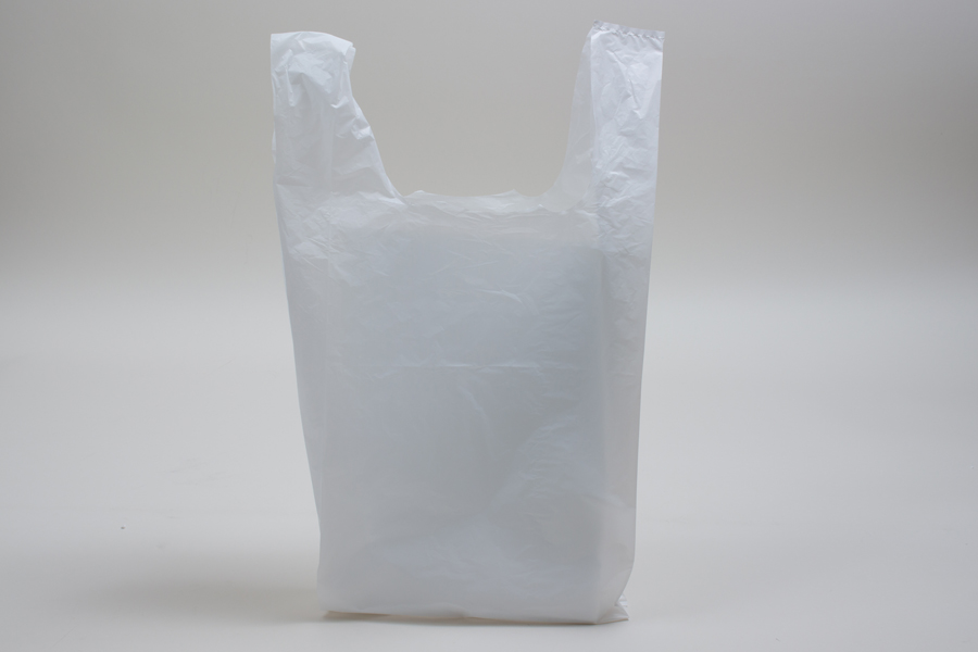 10 x 5 x 19 WHITE HIGH DENSITY PLASTIC T-SHIRT BAGS