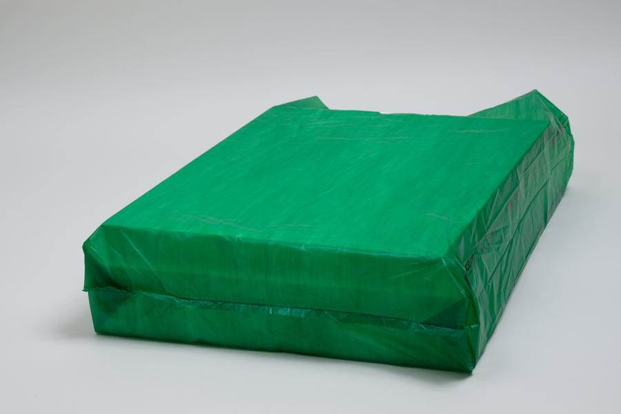 16 x 4 x 24 DARK GREEN SATIN HIGH DENSITY PLASTIC BAGS - 0.75 mil