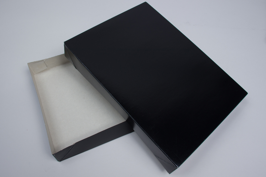 11.5 x 8.5 x 1.6 BLACK GLOSS APPAREL BOX