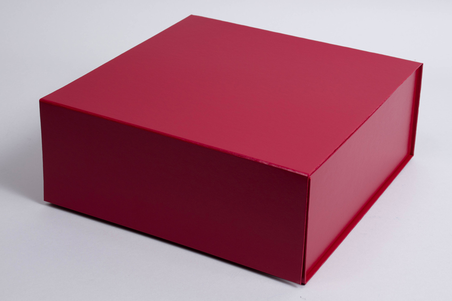 10 x 10 x 4 SCARLET LEATHERETTE MAGNETIC LID GIFT BOXES