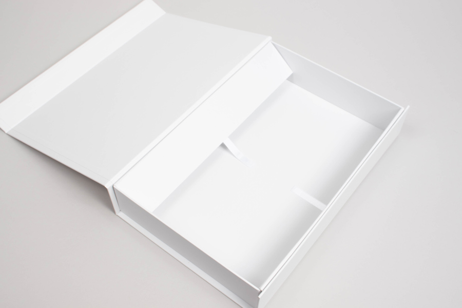 11-13/32 X 7-1/2 X 2 PLUS-SERIES™ 7-FLAP COLLAPSIBLE MATTE WHITE MAGNETIC GIFT BOXES