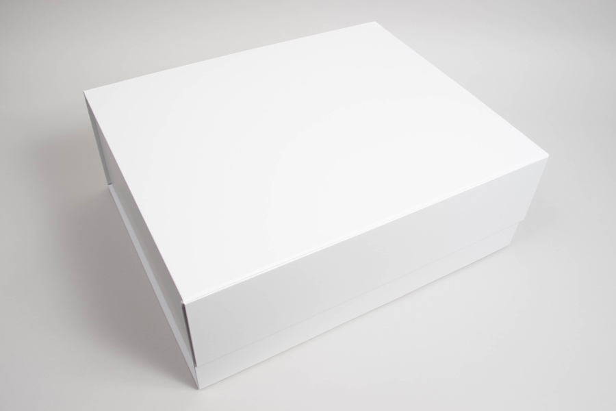 17-1/3 X 14-13/32 X 6-3/8 PLUS-SERIES™ 7-FLAP COLLAPSIBLE MATTE WHITE MAGNETIC GIFT BOXES