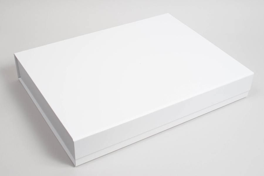 17-3/4X13-13/32X2-7/8 PLUS-SERIES™ 7-FLAP COLLAPSIBLE MATTE WHITE MAGNETIC GIFT BOXES