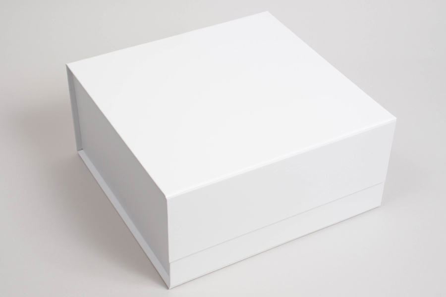 9-1/2 X 9-1/2 X 4-3/4 PLUS-SERIES™ 7-FLAP COLLAPSIBLE MATTE MAGNETIC GIFT BOXES