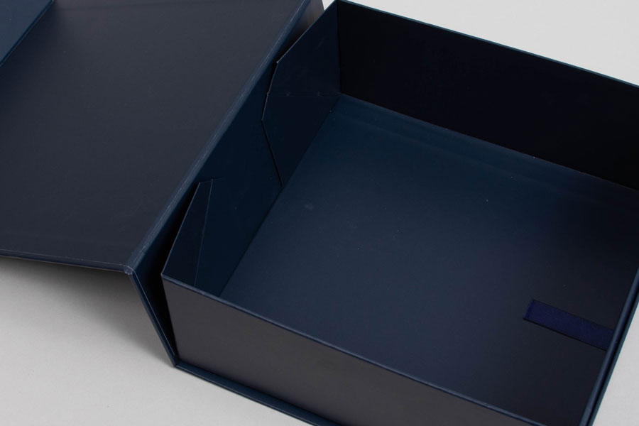 10 x 10 x 4-1/2 MATTE NAVY MAGNETIC LID GIFT BOXES WITH RIBBON