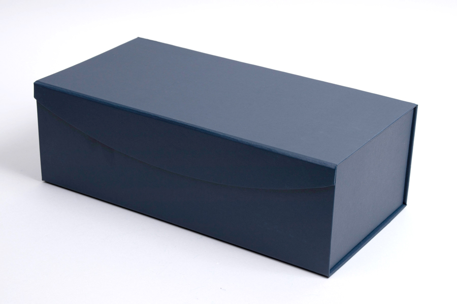 13 x 6-1/2 x 4-1/4 NAVY BLUE LEATHERETTE MAGNETIC LID GIFT BOXES
