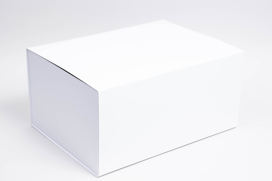 16 x 12 x 8 MATTE WHITE MAGNETIC LID GIFT BOX