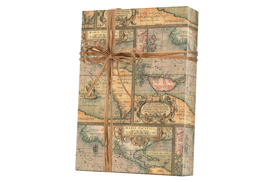 24-in x 417-ft KRAFT WORLD MAP GIFT WRAP (E5003)