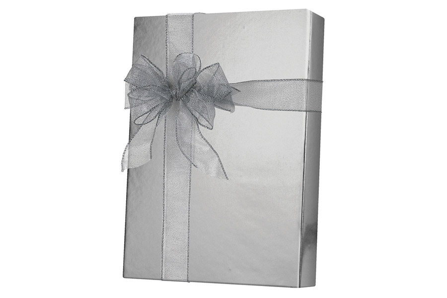 18-in x 417-ft SILVER METALLIC GIFT WRAP (E8601)