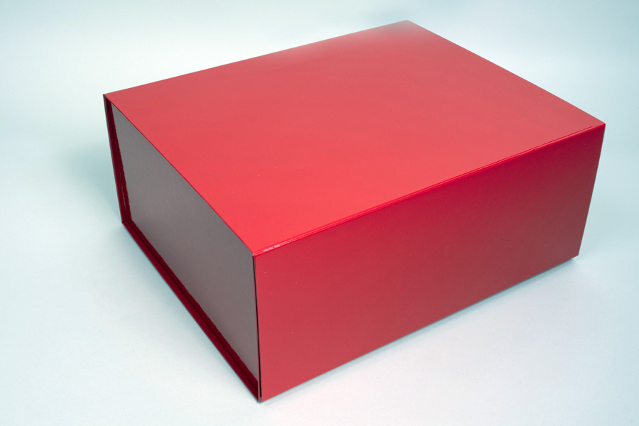 16 x 12 x 8 RED GLOSS MAGNETIC LID GIFT BOX