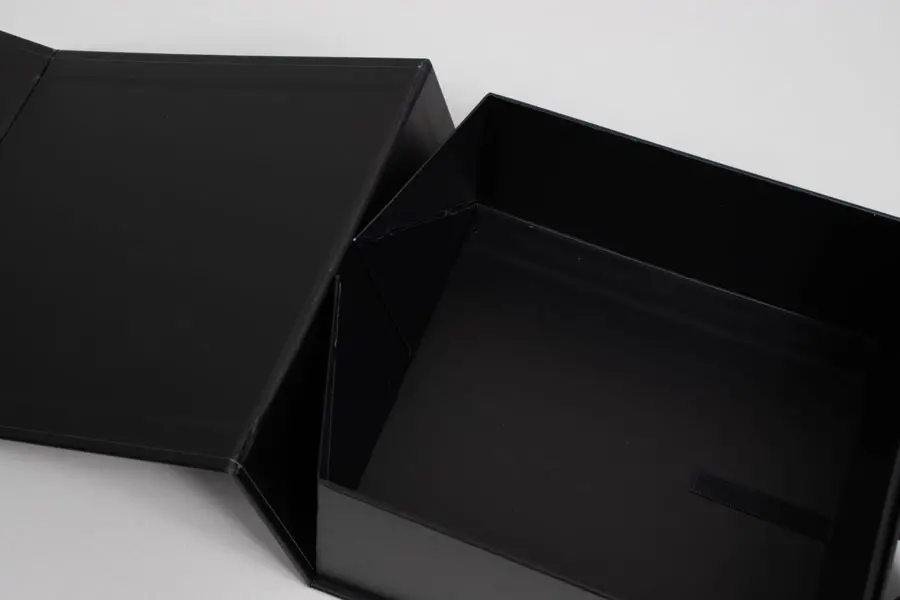8 x 8 x 3-1/8 Matte Black Magnetic Lid Gift Boxes