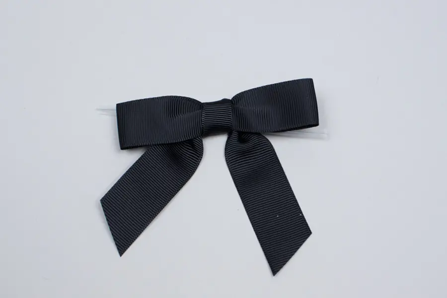 3-1/2" X 2-3/4" GROSGRAIN SOLID BLACK PRE-TIED BOW CLEAR TWIST TIE