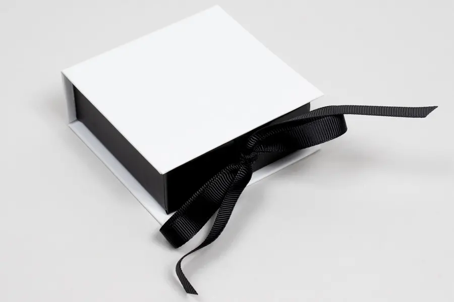 3-1/2X3-1/2X1-1/2 MATTE WHITE W/ BLACK PLATFORM AND RIBBON JEWELRY BOX