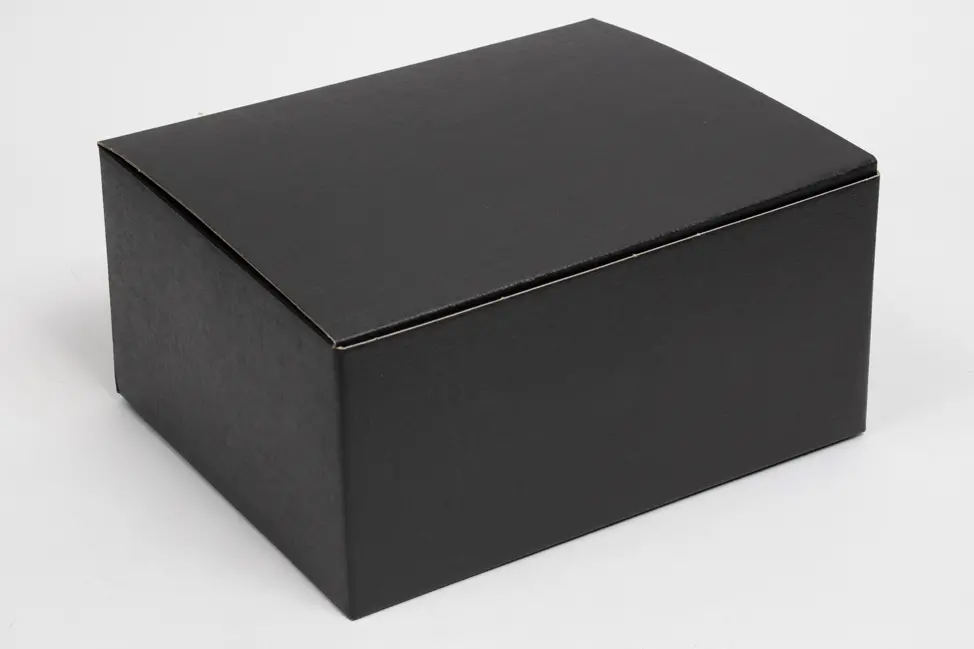 9-7/8 X 7-7/8 X 4-3/4 BLACK LINEN EXEC TUCK BOX W/BOTTOM BOARD