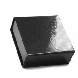 3-5/8 x 3-1/2 x 1-1/2 BLACK GLOSS MAGNETIC BOX