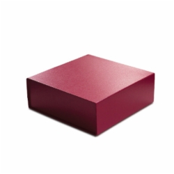10 x 10 x 4 RED LEATHER MAGNETIC GIFT BOX