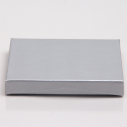 4-5/8 x 3-3/8 x 5/8 SILVER LINEN GIFT CARD BOX WITH BLACK POP-UP INSERT
