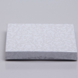 4-5/8 x 3-3/8 x 5/8 PEARL LACE GIFT CARD BOX WITH POP-UP INSERT